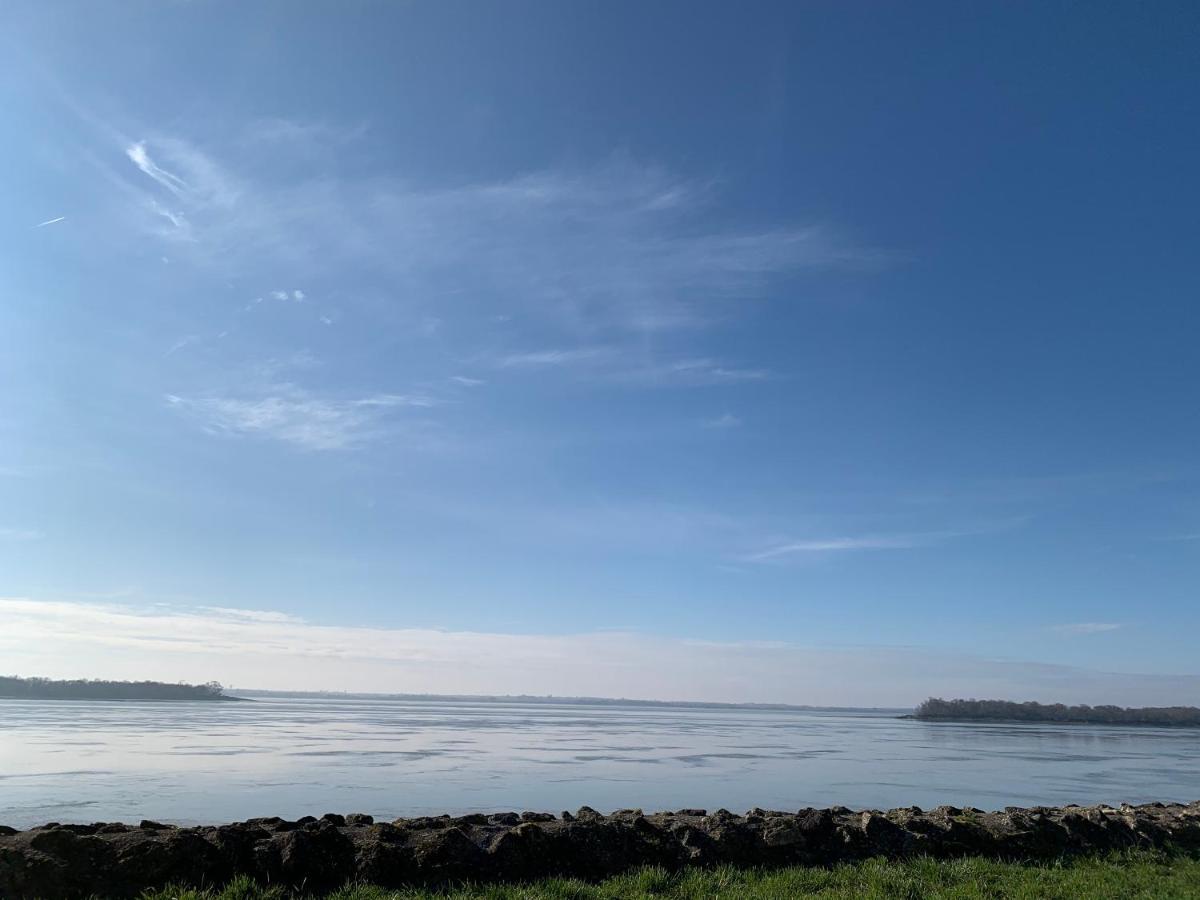 Auberge Du Porche Blaye Εξωτερικό φωτογραφία